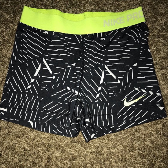 Nike Pants - nike spandex